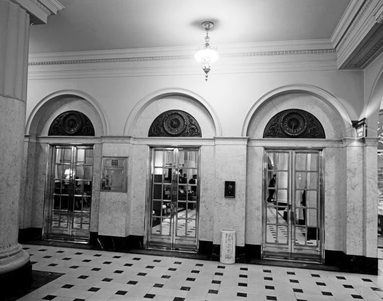  Passenger Elevator Doors 